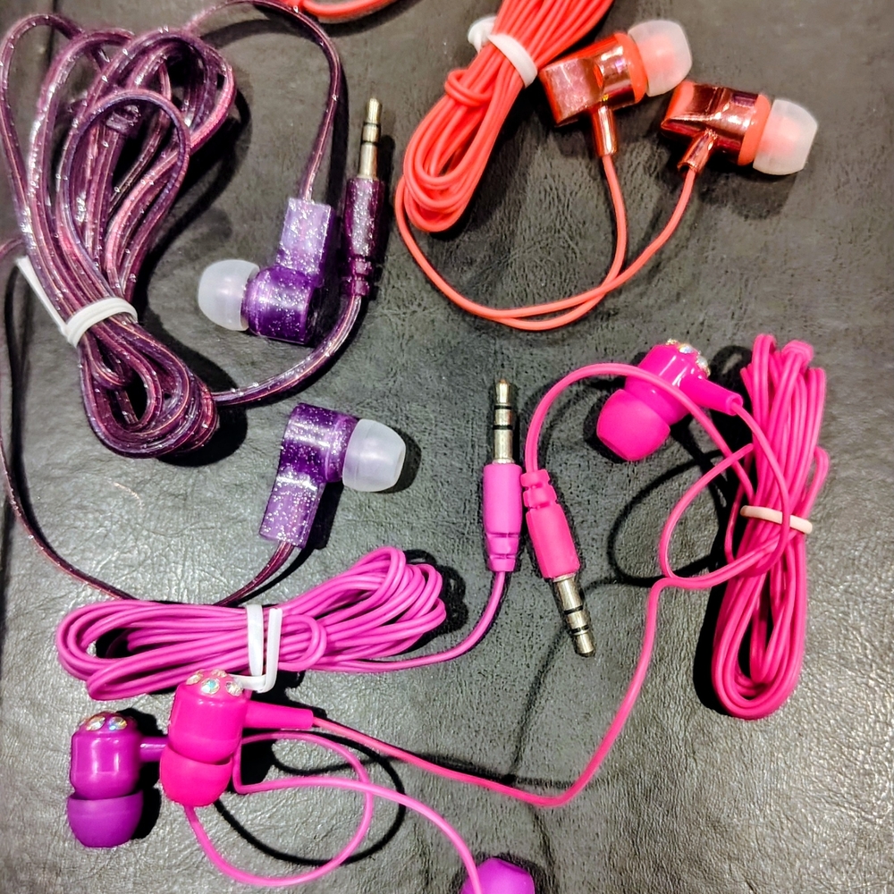 Colorful Wired Earphones 4